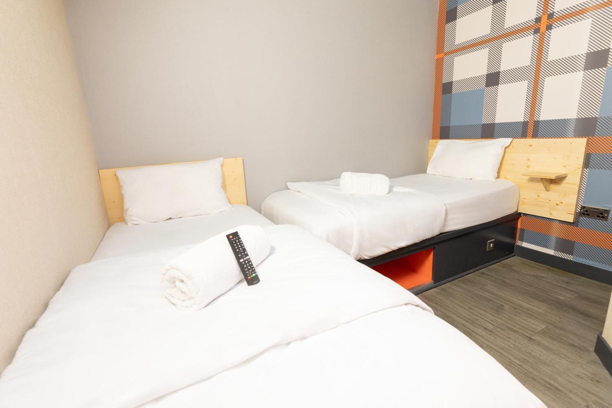 Easyhotel Glasgow City מראה חיצוני תמונה