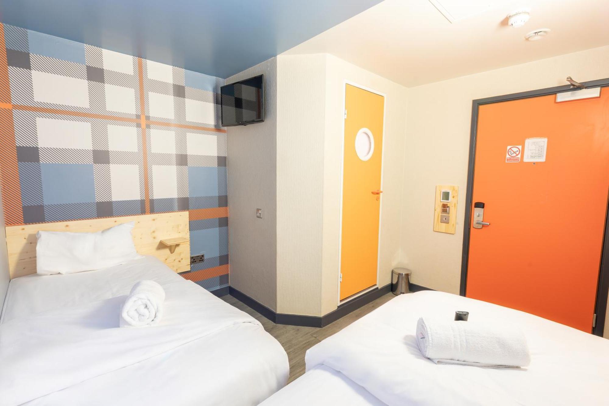 Easyhotel Glasgow City מראה חיצוני תמונה
