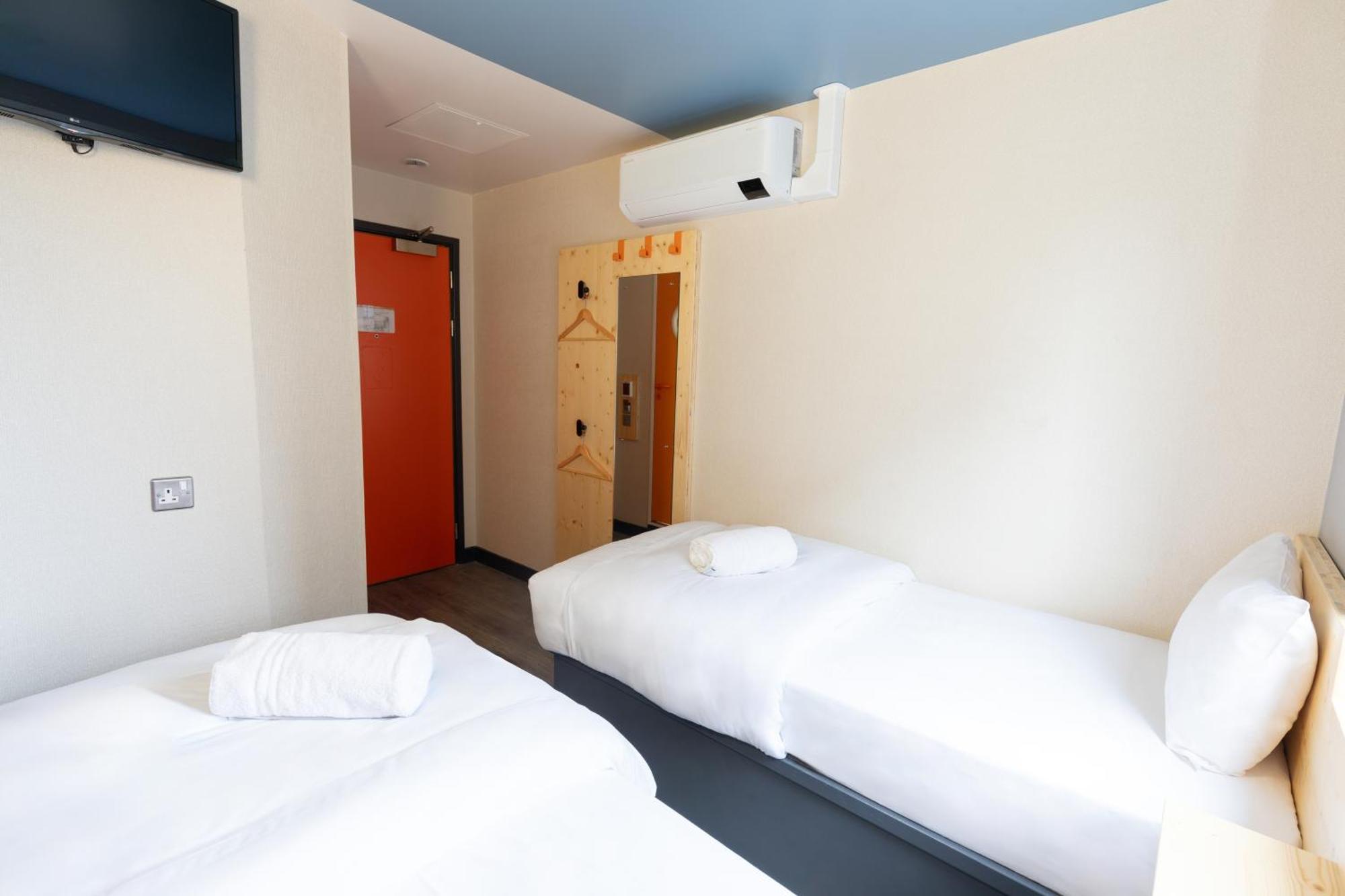 Easyhotel Glasgow City מראה חיצוני תמונה